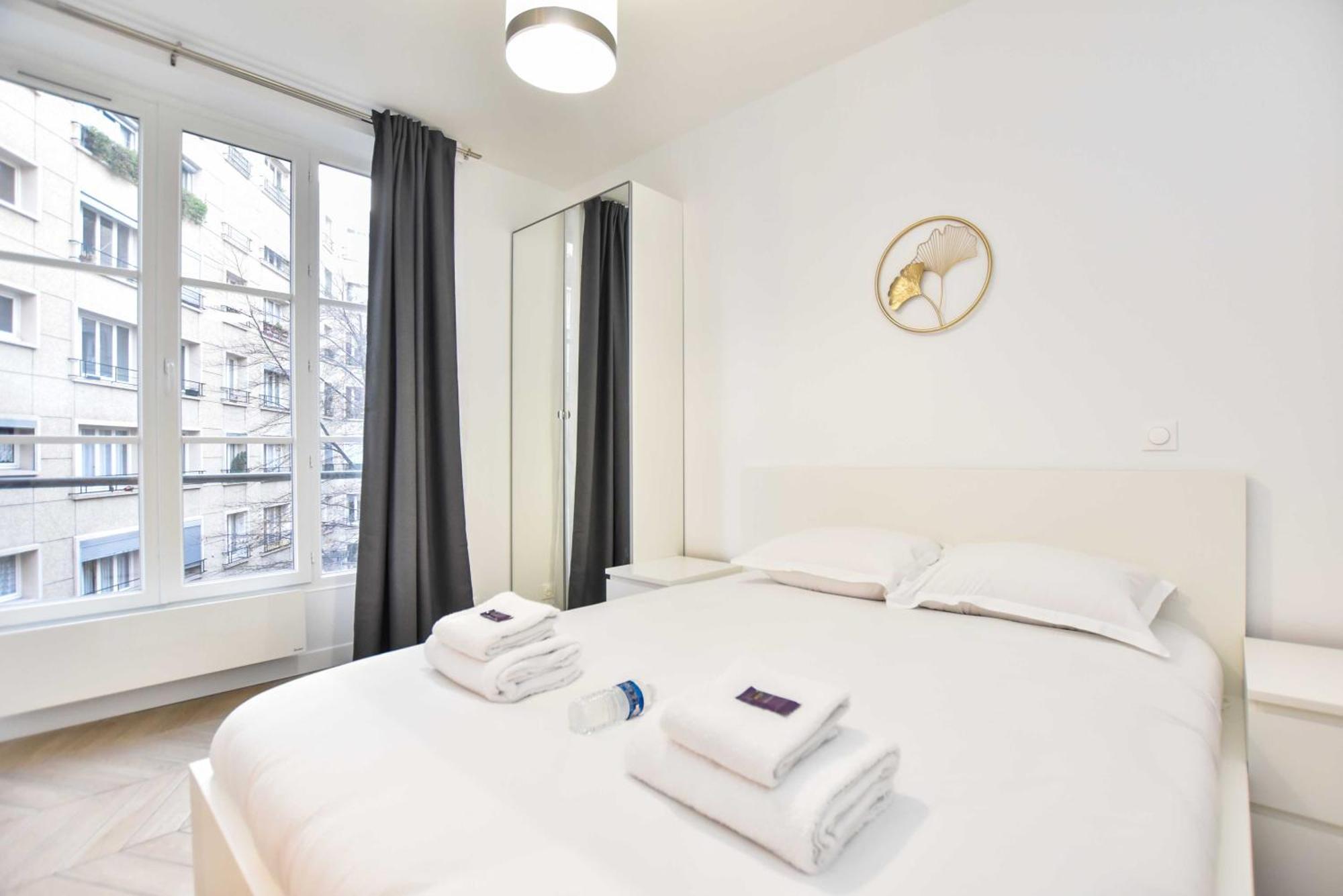 CMG-Voltaire/ Bastille - G Paris Extérieur photo