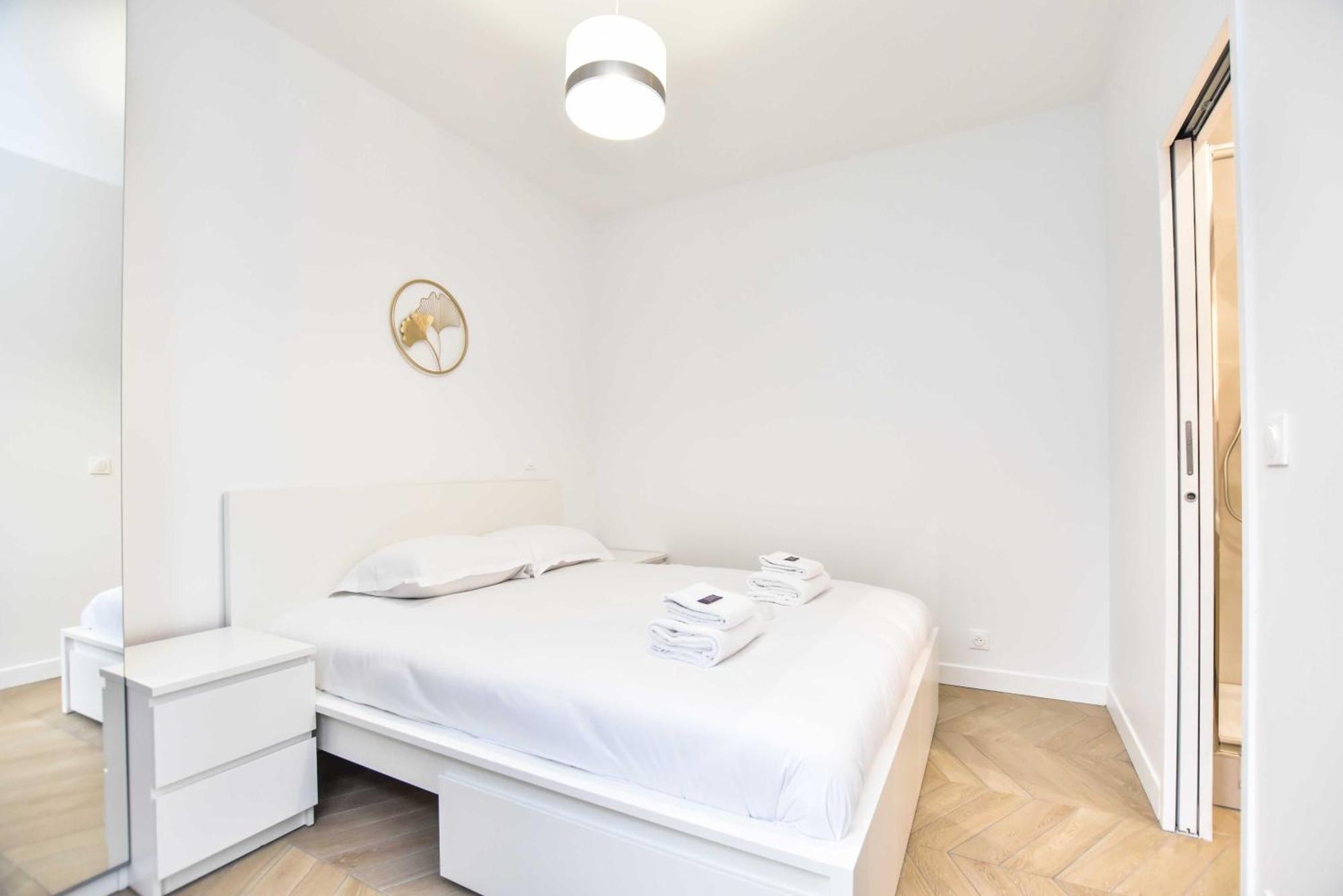 CMG-Voltaire/ Bastille - G Paris Extérieur photo